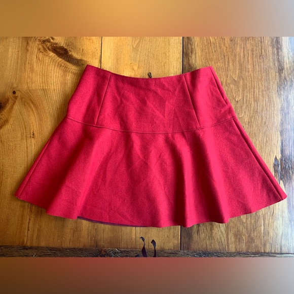 Land’s End red wool skirt. Size 8P - Picture 2 of 7